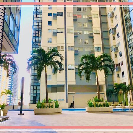Classy Smart Designed 2Br Loft Unit Free Wifi & Netflix At Fort Victoria Bgc มะนิลา ภายนอก รูปภาพ